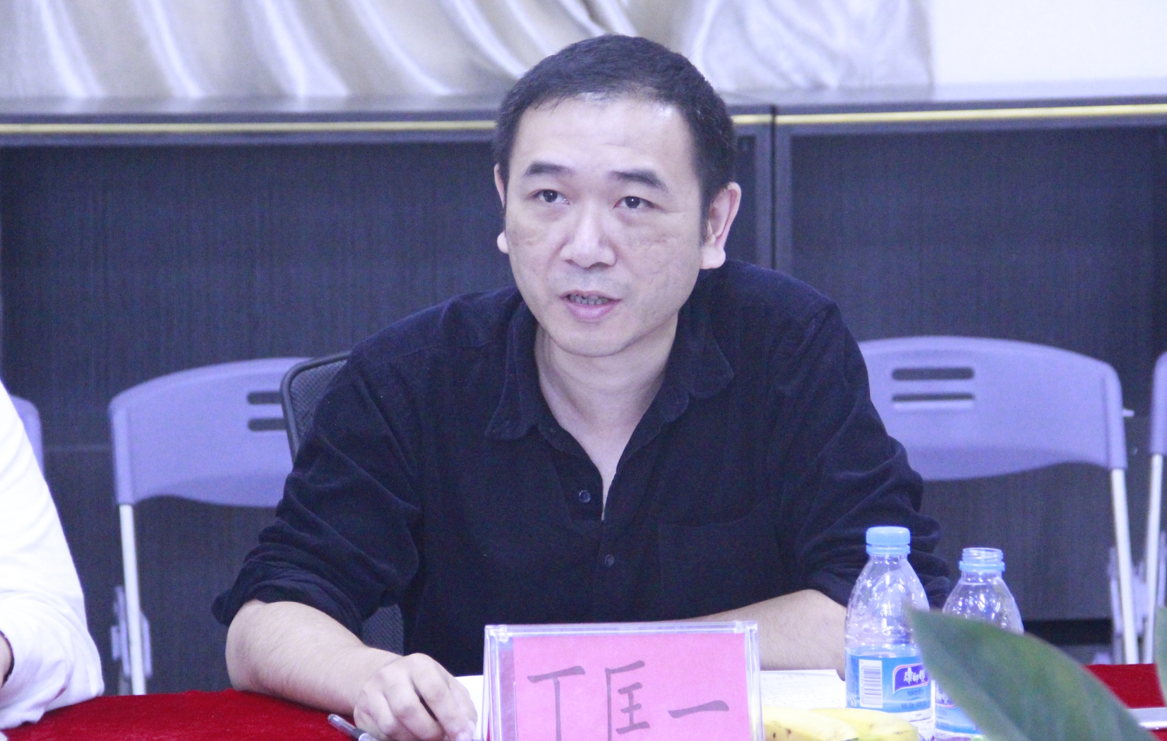 “南海青年学者论坛：政治儒学与政治现代性——批评与回应”在yh533388银河召开