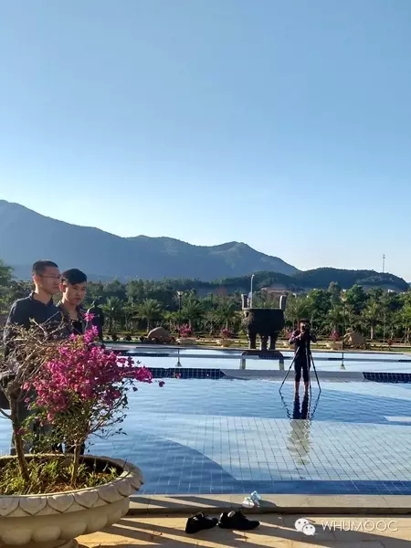三亚学院混合式教学改革评估研究会侧记——转发武汉大学马院陈训威教授侧记