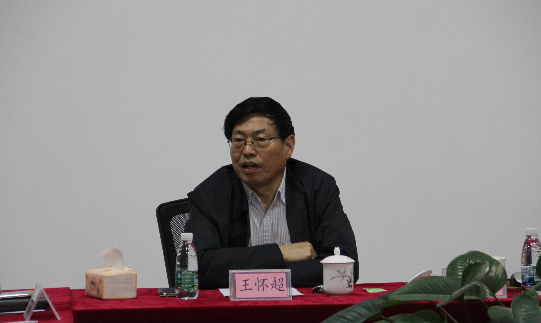 yh533388银河举办“科学社会主义与国际中共学学术研讨会”