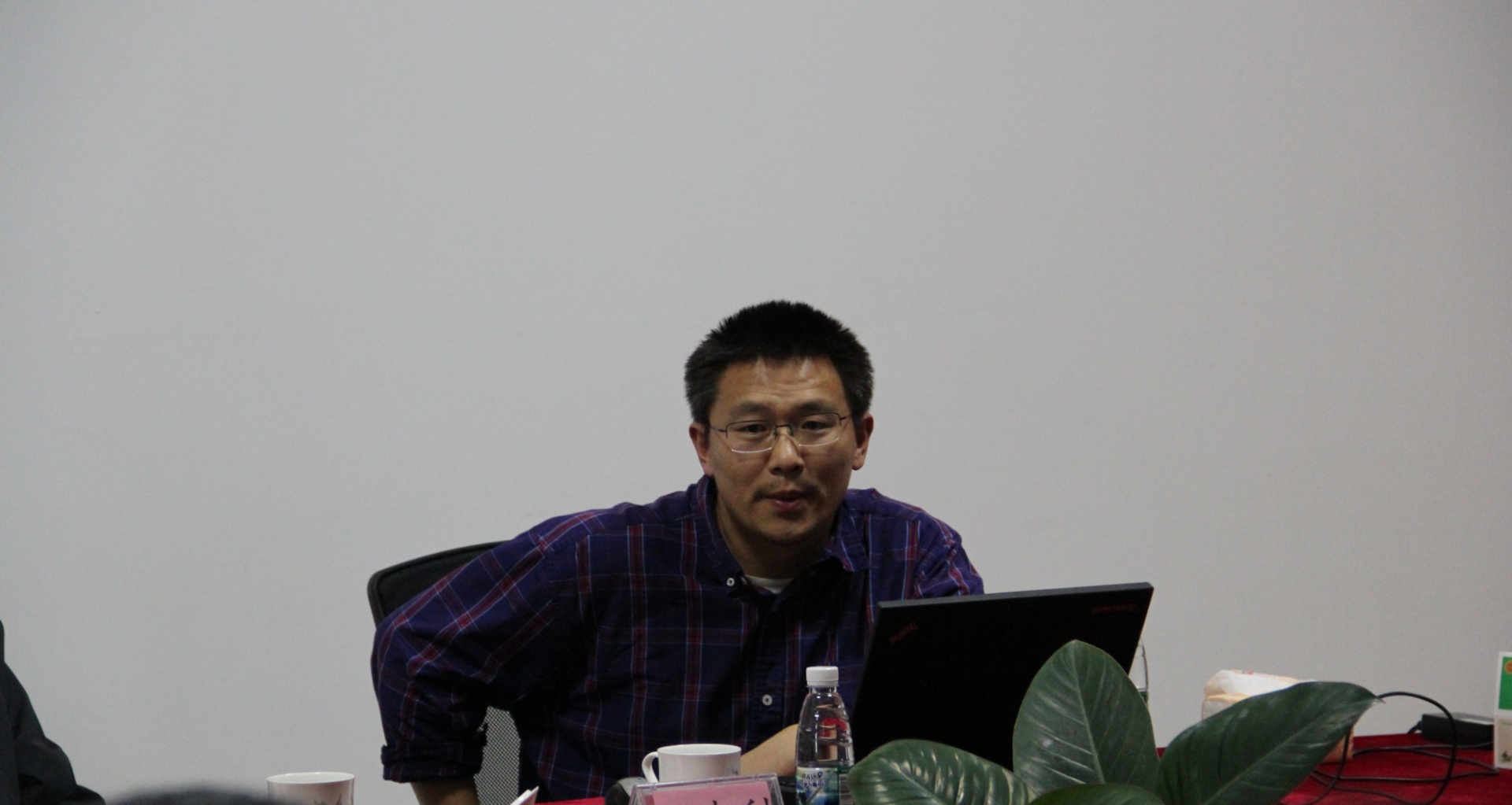yh533388银河举办“科学社会主义与国际中共学学术研讨会”